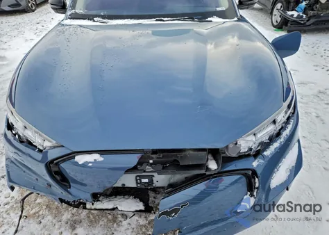 2023 Ford Mustang Mach-E Premium z USA, uszkodzony, nr VIN 3FMTK3SS3PMA06224